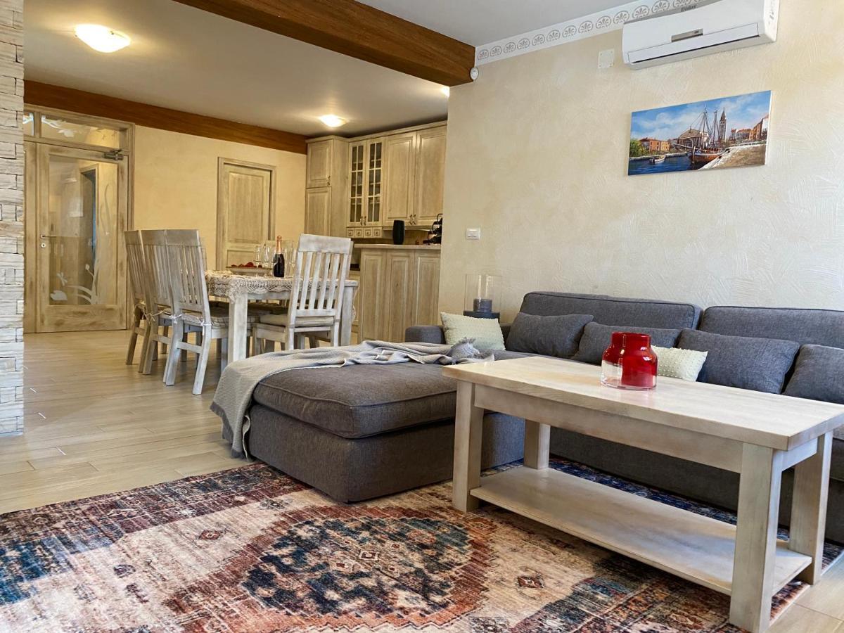 Villa Eva Karigador Novigrad Istria Exterior foto